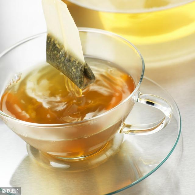 萎縮性胃炎患者<strong>胃炎</strong>，最怕的“3菜4果”是什麽(me) ？