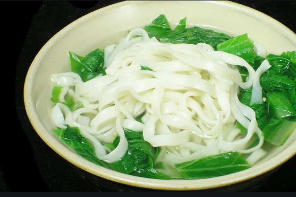 胃潰瘍該吃什麽(me) <strong>胃潰瘍</strong>?需要每天喝粥、吃麵條嗎?